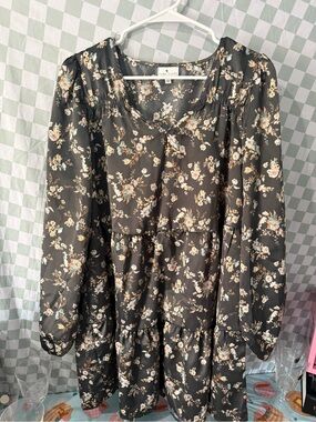 True Craft Black Floral Tiered Tunic with Cream & Light Blue Accents